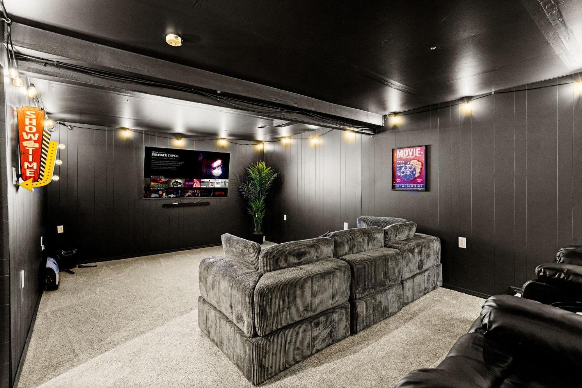 Pocono Retreat Hot Tub Movieroom Gameroom Etc *